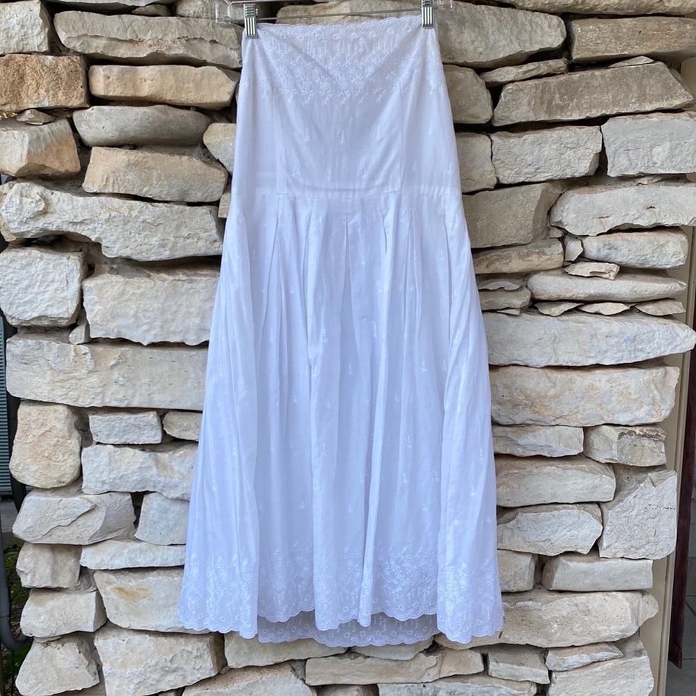 Anne Taylor Loft flowy strapless dress